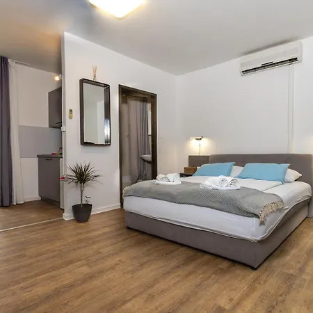 Apartments Dida Sime Starigrad Paklenica Extérieur photo