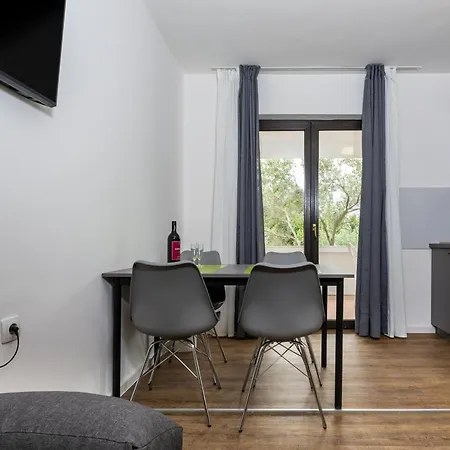 Apartments Dida Sime Starigrad Paklenica Chambre photo